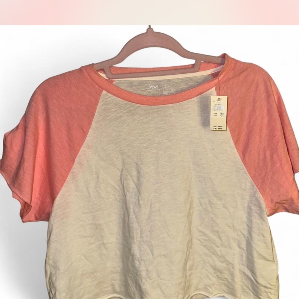 Aerie Short Sleeve Raglan Tee in Coral Pink and Cream- brand new with tags!!